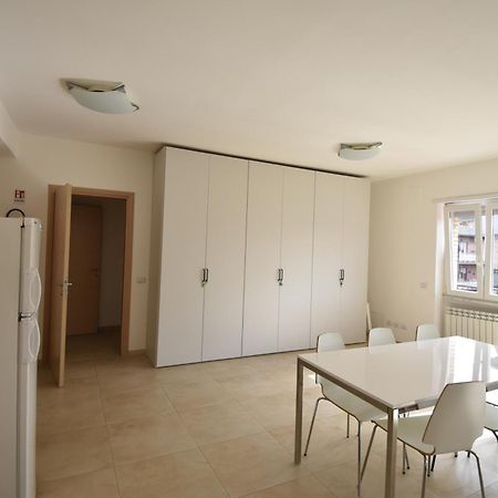 Guesthouse Vassallo Uno Rome Buitenkant foto